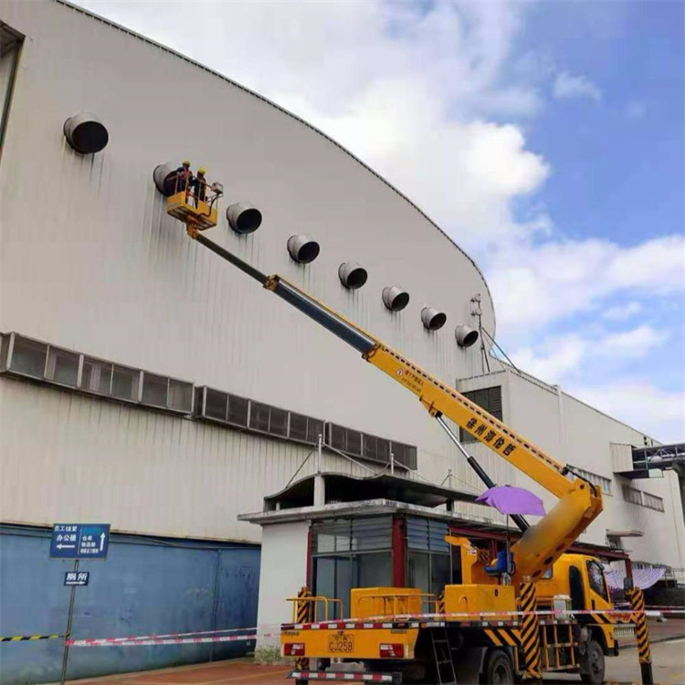 水满乡高空作业车出租服务：专业广告牌安装解决方案